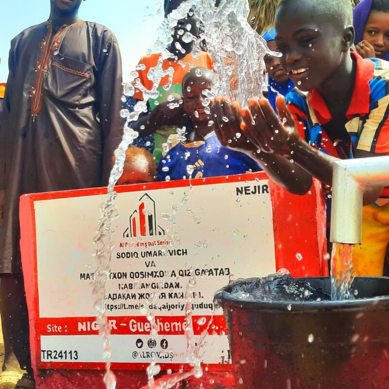 Surface well in Niger