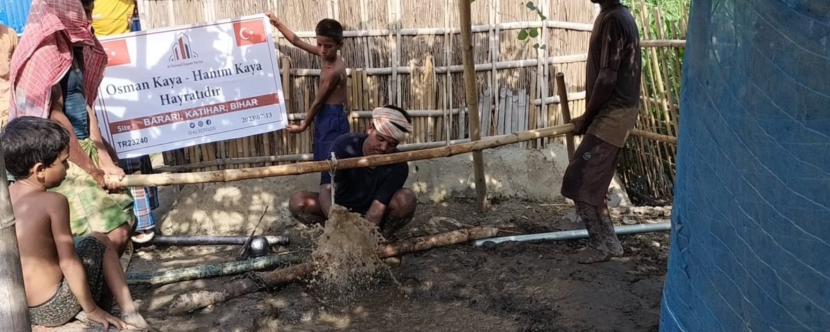 سقاية محاصيل الأرز